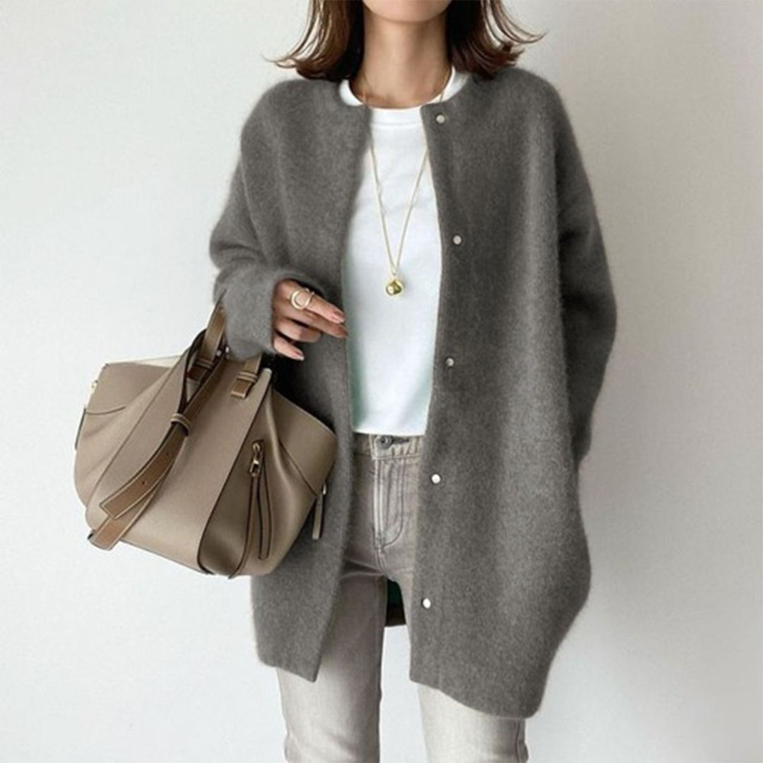 Mia - Refined Layering Cardigan