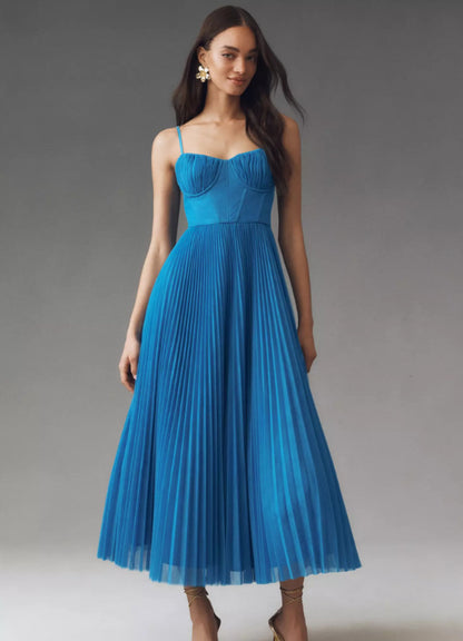 Olivia - Elegant Midi Dress